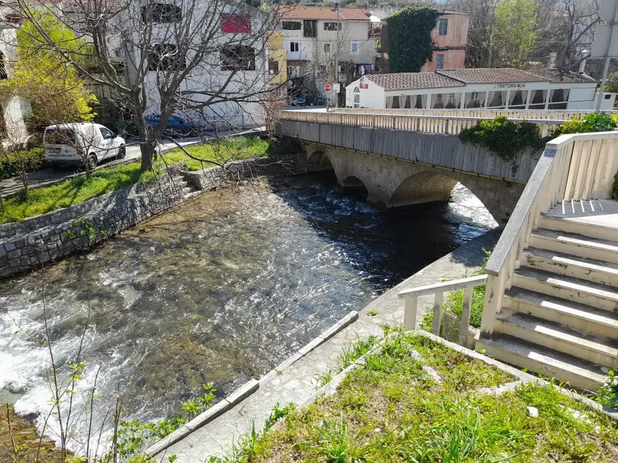 Žrnovnica — Proložac (Croatia)