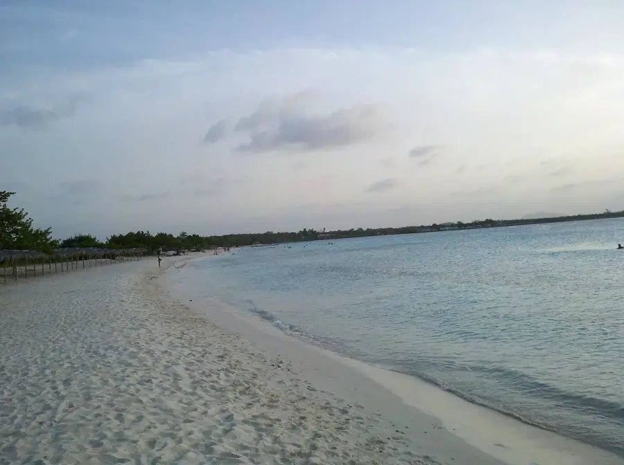 Playa Pesquero — Cacocum (Cuba)