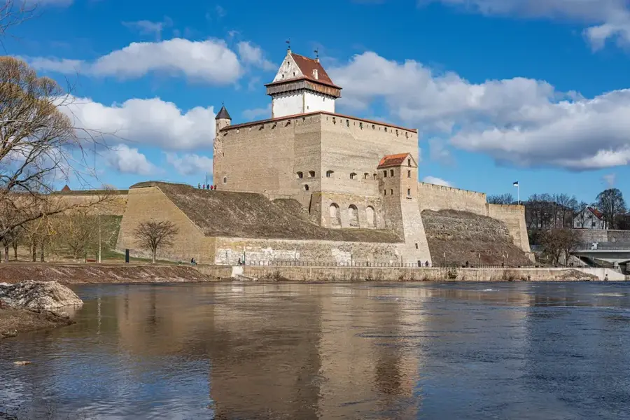 Narva Hermann-vár