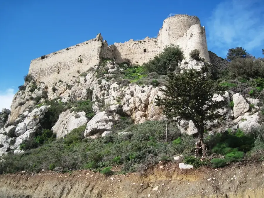 Burg Kantara — Feigenbaumbucht (Zypern)