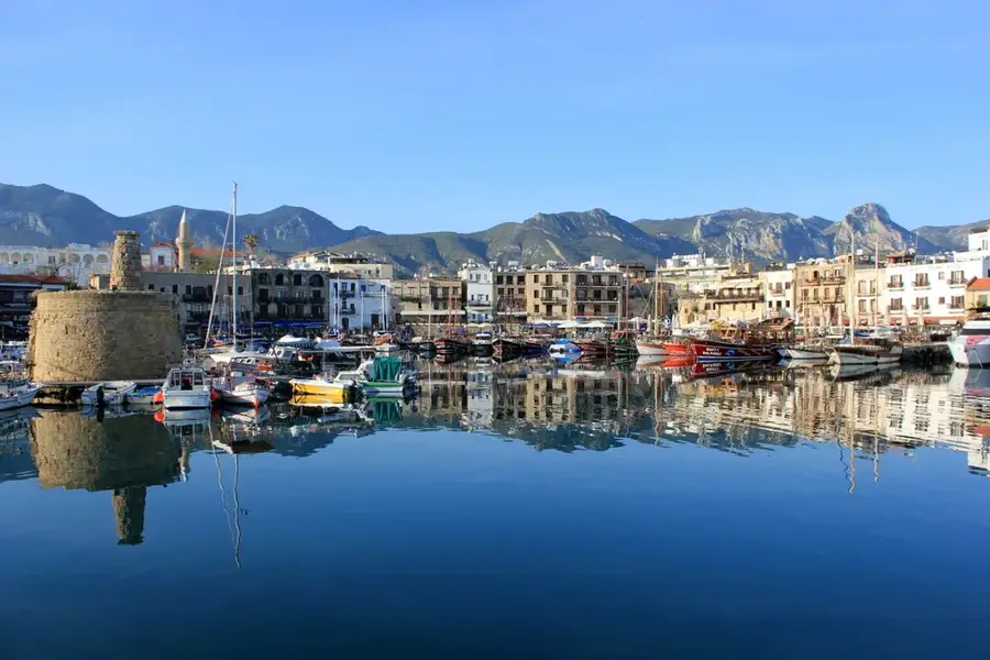 Burg Kyrenia — Hafen von Kyrenia (Zypern)