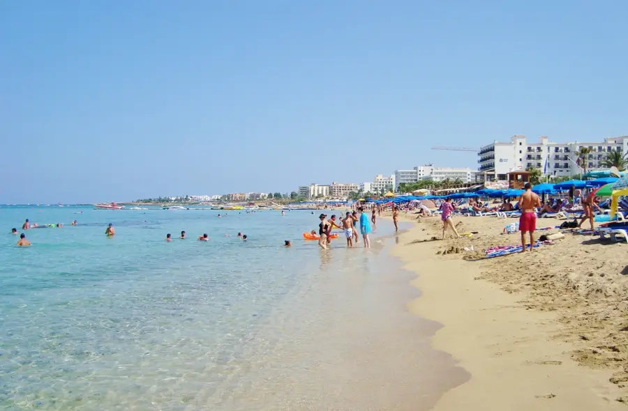 Paralimni — Feigenbaumbucht (Zypern)