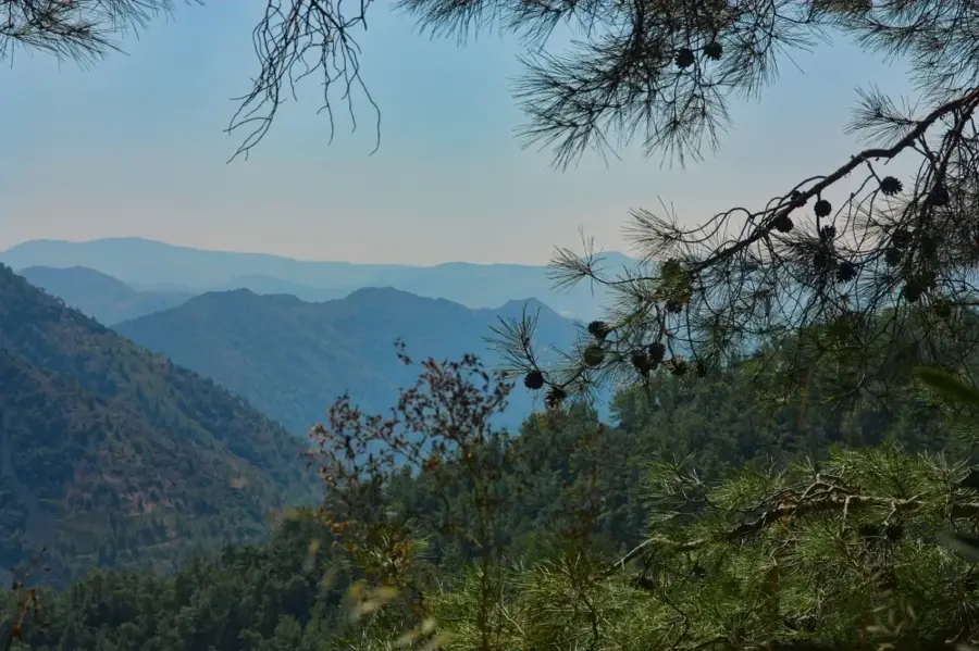 Podișul Troodos — Cascada Caledonia (Cipru)