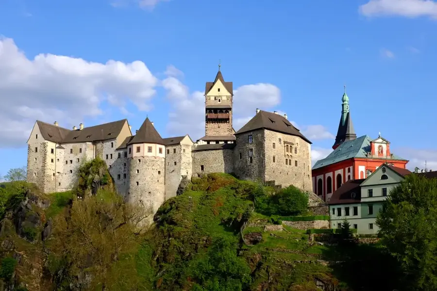 Castelul Loket