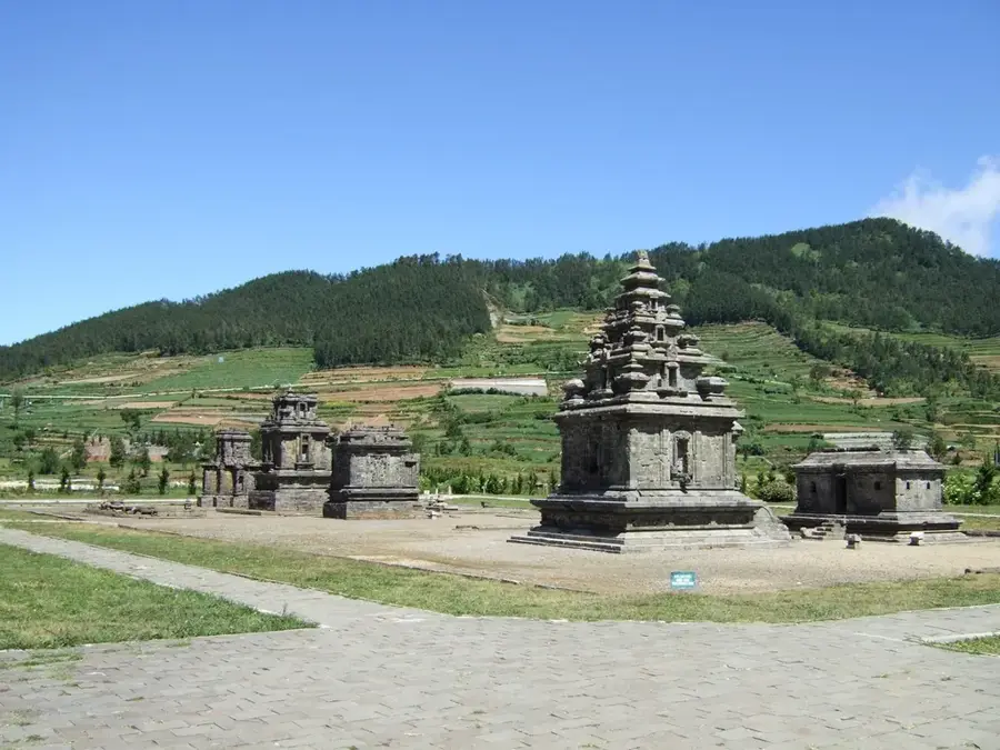 Dieng-Plateau — Surakarta (Solo) (Indonesien)