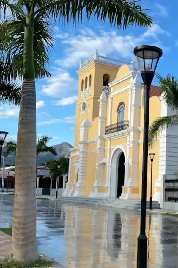 Azua de Compostela