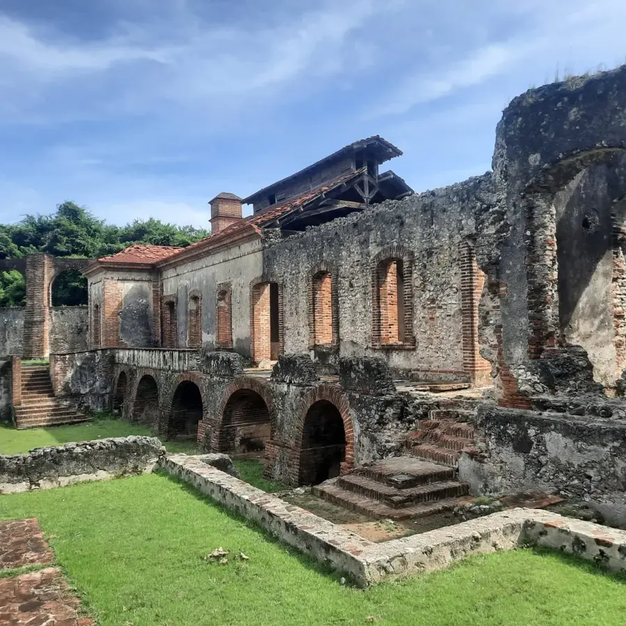 San Gregorio de Nigua — Cotuí (Republica Dominicană)