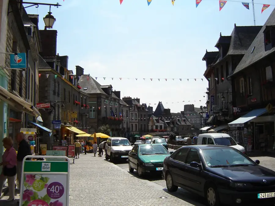 Dol-de-Bretagne – city
