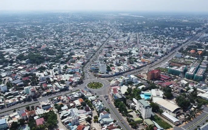 Đồng Xoài — Hafen von Saigon (Vietnam)