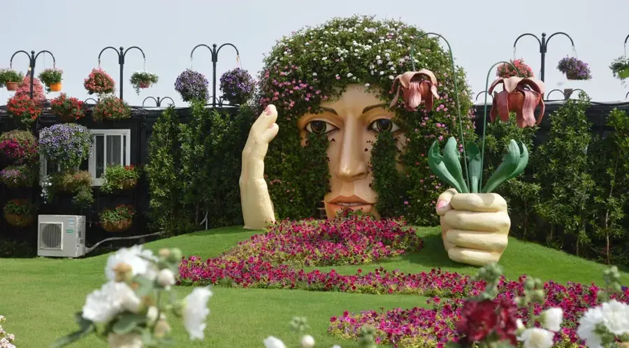 Dubai Miracle Garden — Lacul Hatta (Emiratele Arabe Unite)