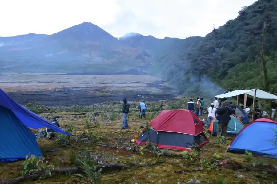 Reventador vulkán — Tulcán (Ecuador)