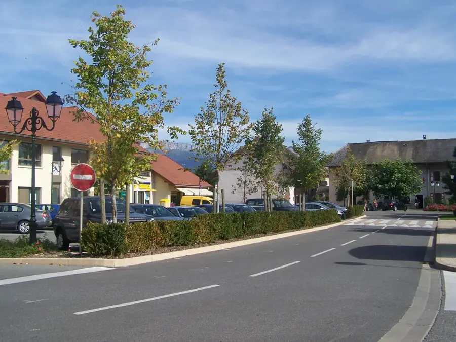 Epagny Metz-Tessy – city