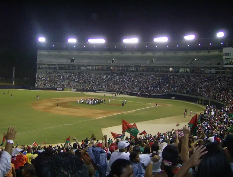 Estadio Rod Carew