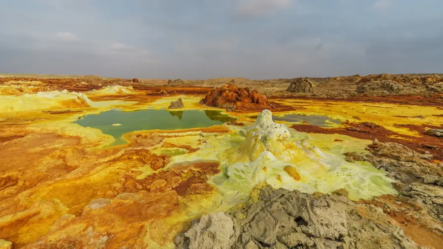 Dallol — Amalfi (Italy)