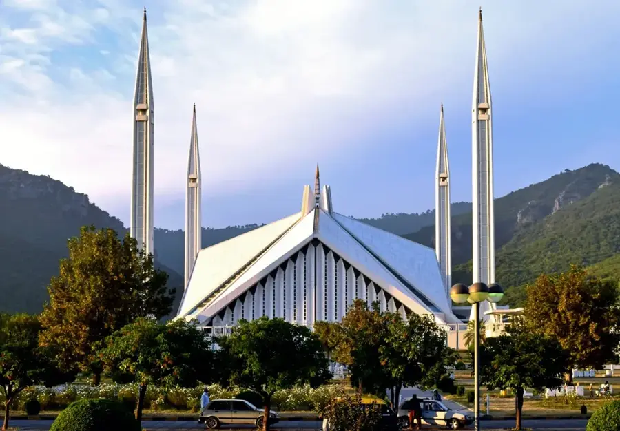 Moscheea Faisal — Monumentul Pakistan (Pakistan)