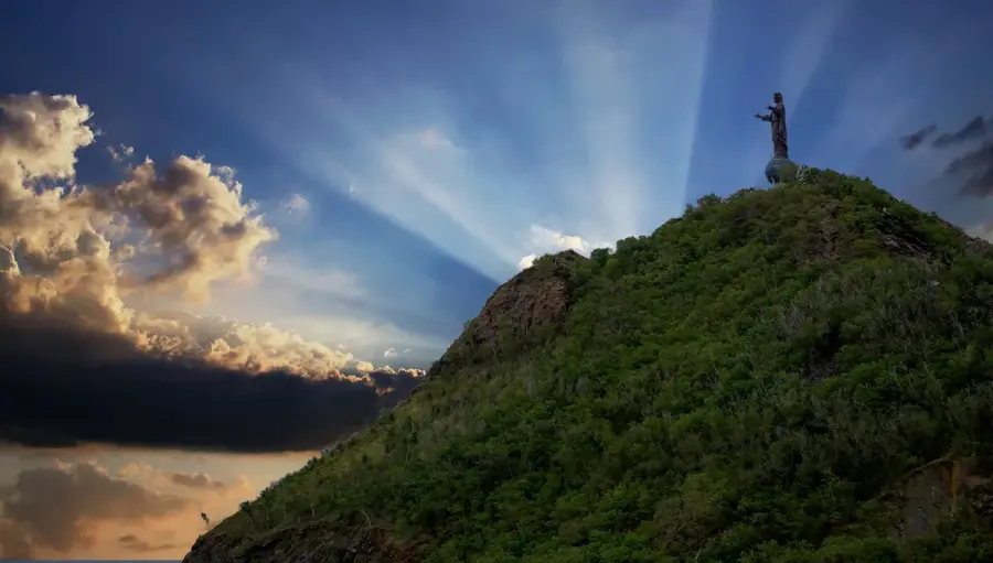 Fatucama Meeresschutzgebiet — Berg Manucoco (Timor-Leste)