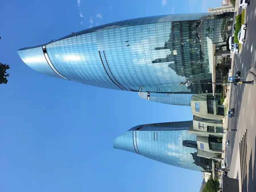 Flame Towers — Ateschgah (Aserbaidschan)