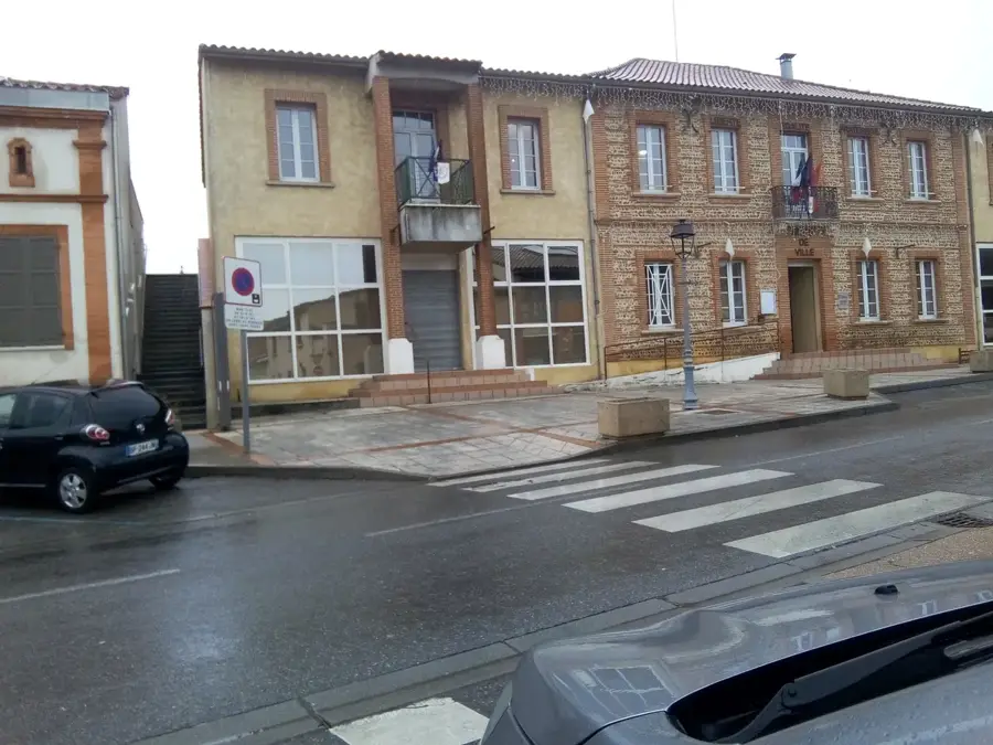 Fonsorbes – city