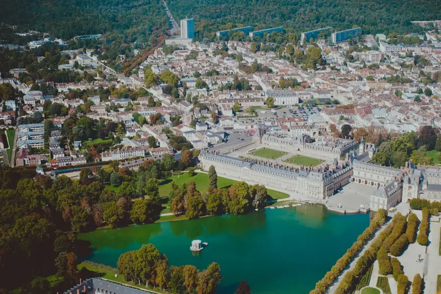 Fontainebleau – city
