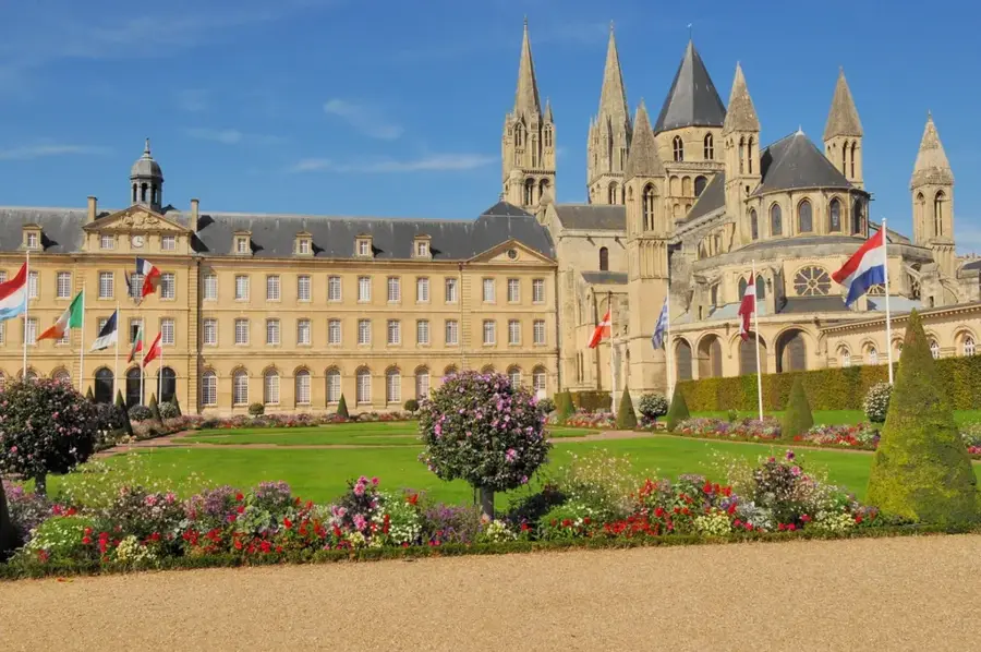 Caen-Centre – city