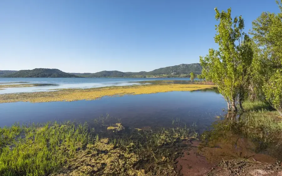 Lac du Salagou — Baidoa (Somalia)