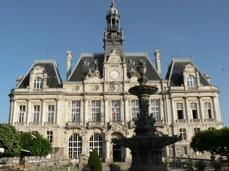 Limoges-sur-Vienne – city