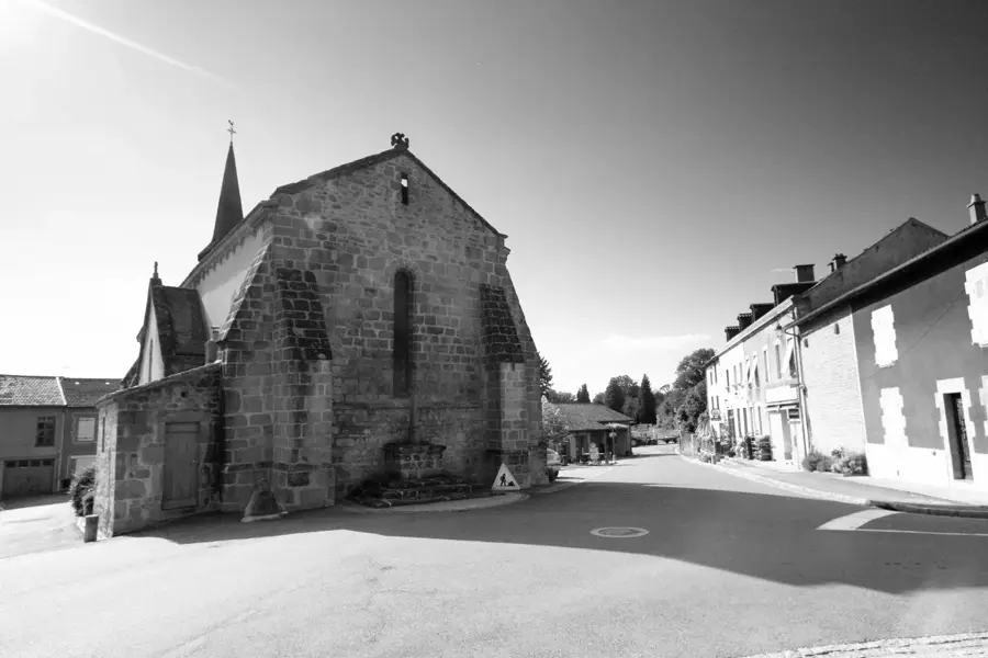 Saint-Pardoux-le-Lac – city