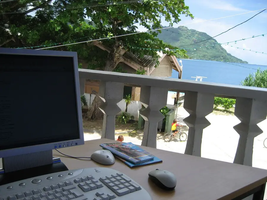 Fare Potee Huahine — Huahine Vanilla Farms (French Polynesia)