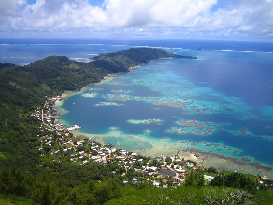 Ruinen des Königspalastes Rikitea (Französisch-Polynesien)