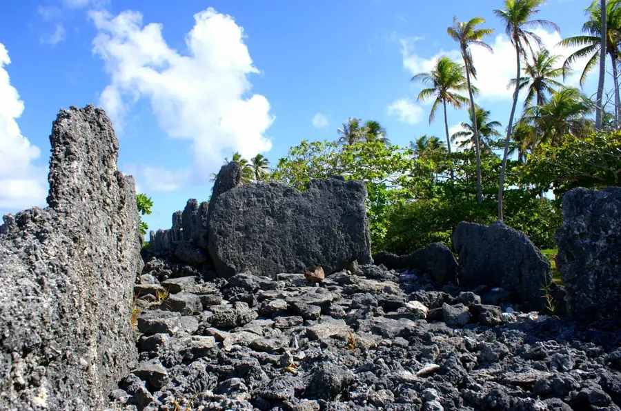 Marae Anini — Haapu (French Polynesia)