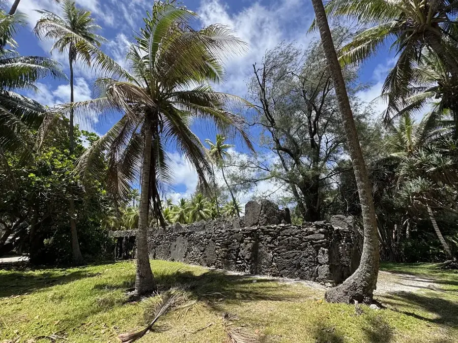 Marae Manunu (Huahine Iti)