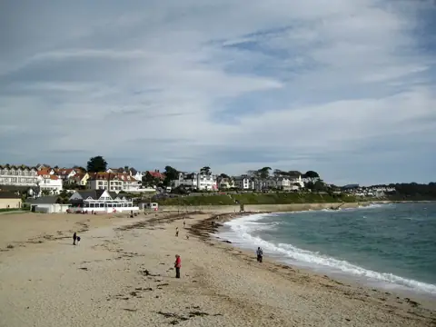 Gyllyngvase Beach