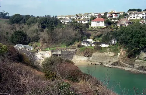Readymoney Cove