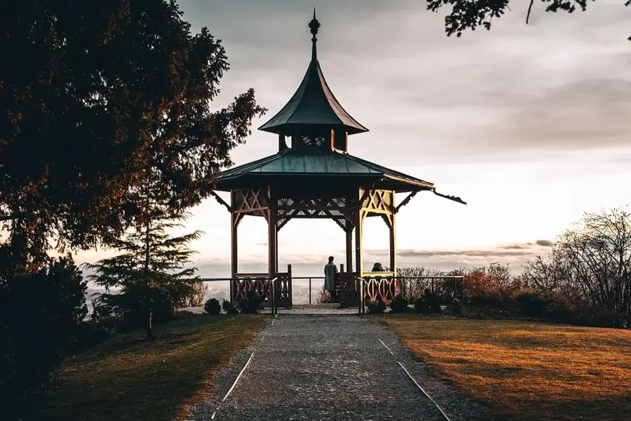 Gazebo of Seminario Park — Guayas River (Ecuador)
