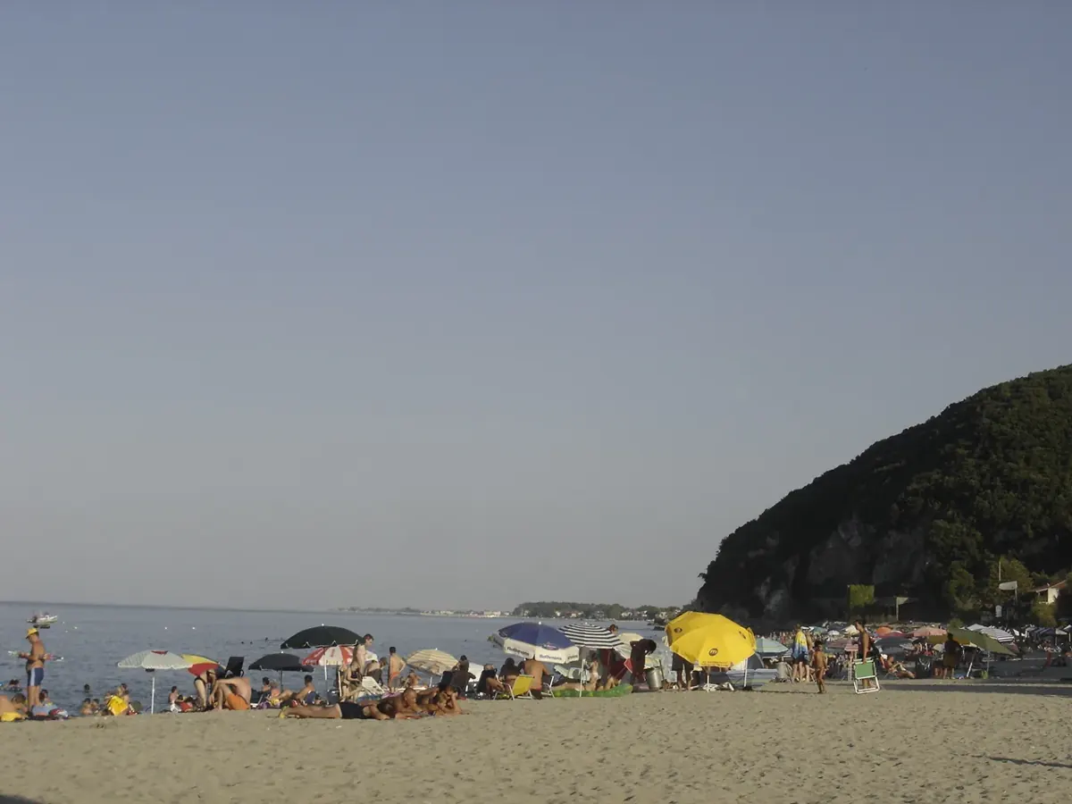 Paralia Panteleimonos