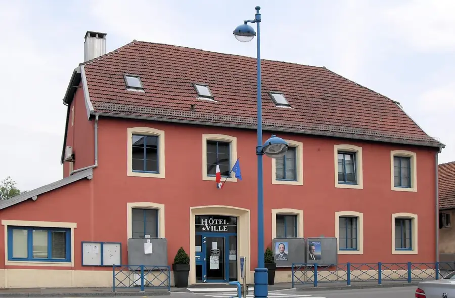 Grand-Charmont – city