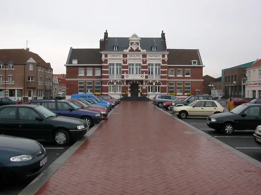 Grand-Fort-Philippe – city