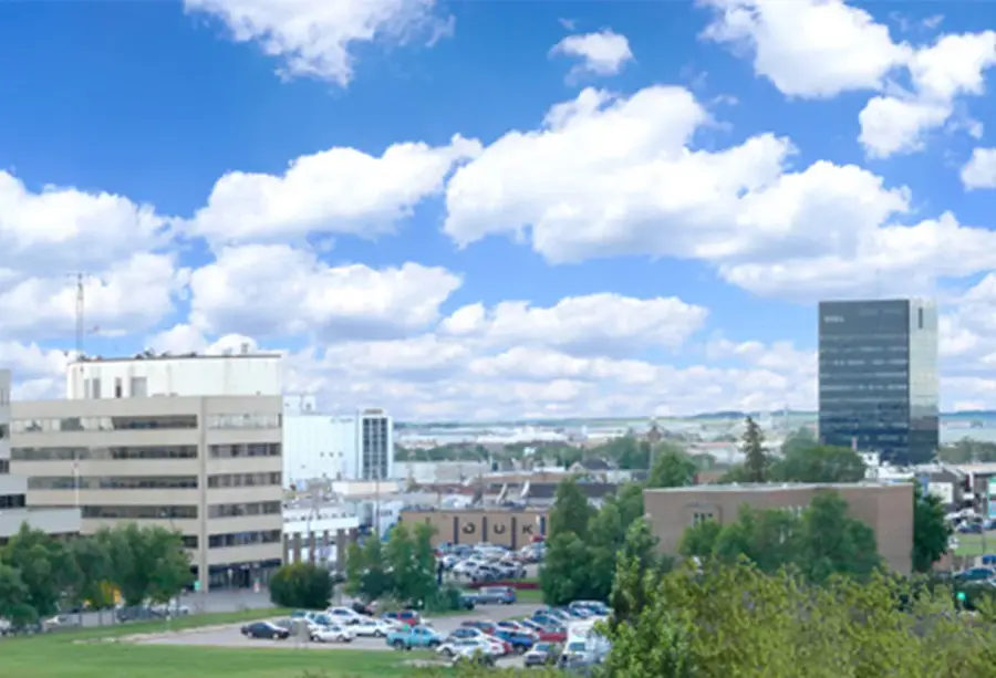 Grande Prairie — Airdrie (Canada)