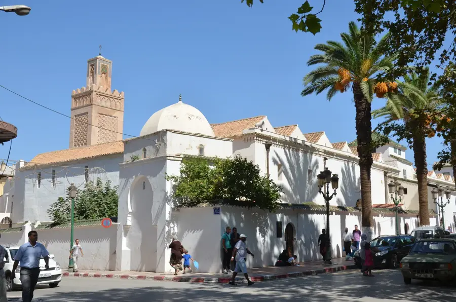 Marea Moschee din Tlemcen — Oyugis (Kenya)