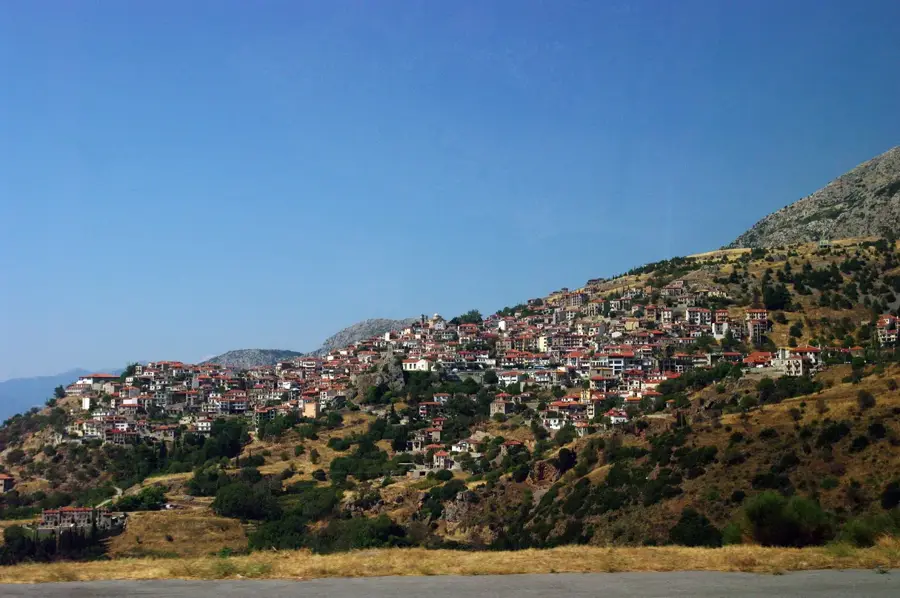 Arachova — Levédia (Görögország)