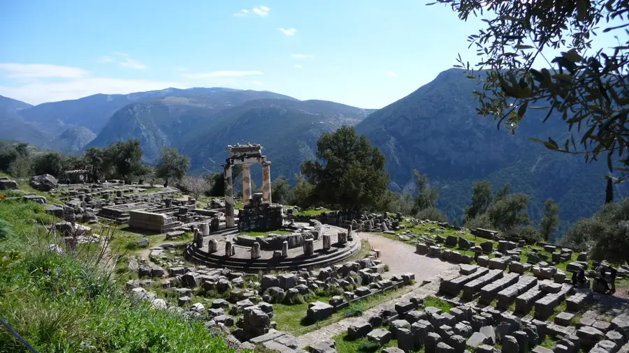 Delphi — Patras (Griechenland)