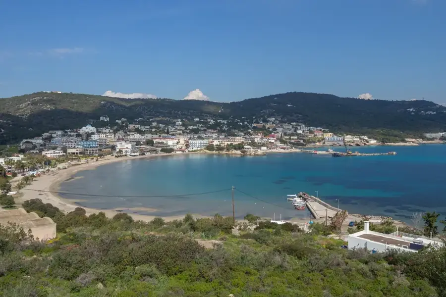 Ajía Marína