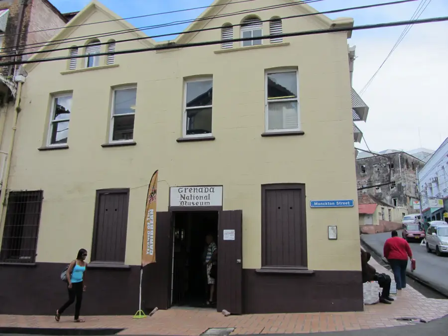 Grenadai Nemzeti Múzeum — Szent György anglikán templom (Grenada)