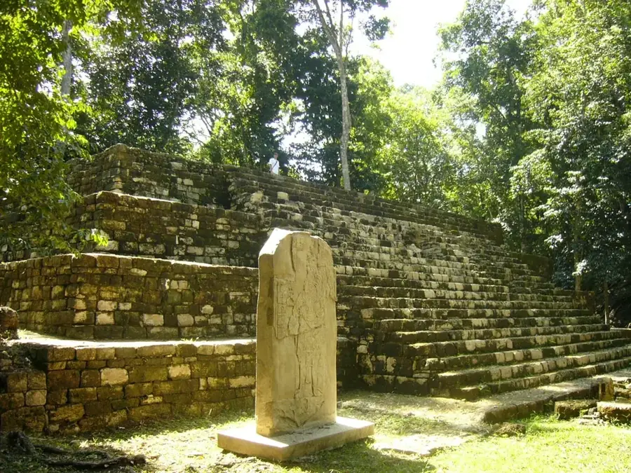 Aguateca — Tikal (Guatemala)