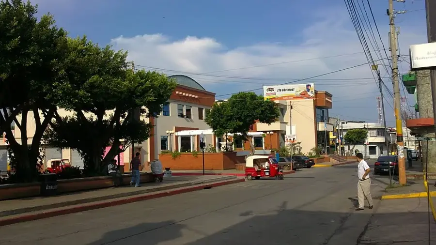 Malacatán — Ciudad del Carmen (Mexico)