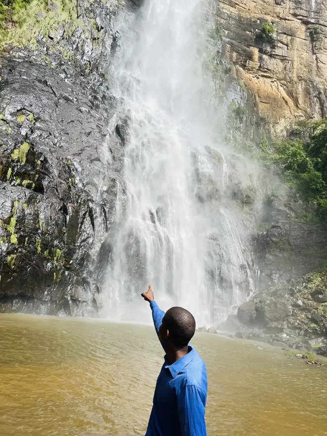 Ditinn Falls