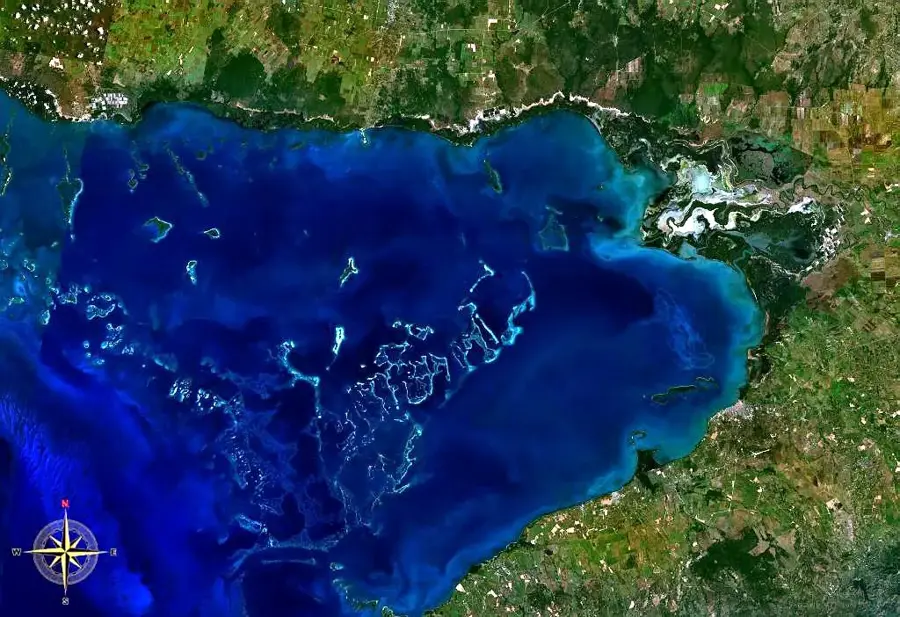 Gulf of Guacanayabo — Viñales Valley (Cuba)