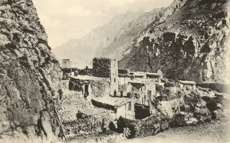 Gveleti Waterfall — Jvari Monastery (Georgia)
