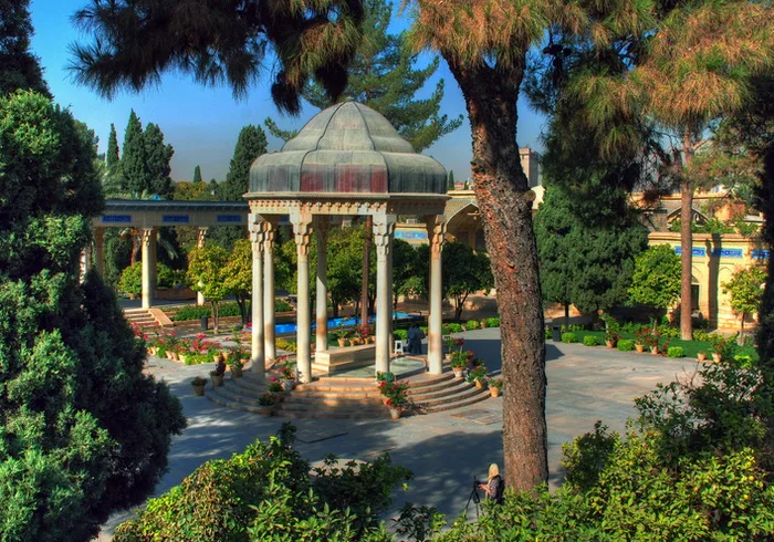 Hafez-Mausoleum