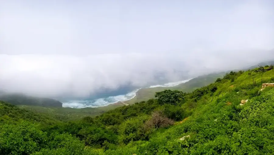 Hawf Mountains — Port of Nishtun (Yemen)